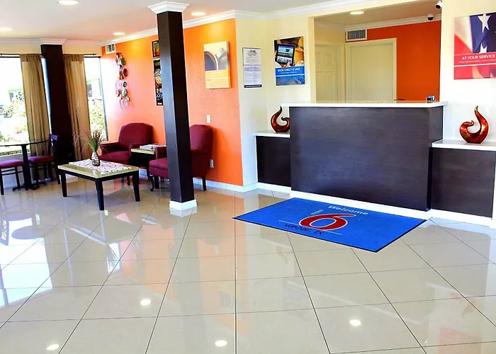 Motel 6-Winnie, Tx